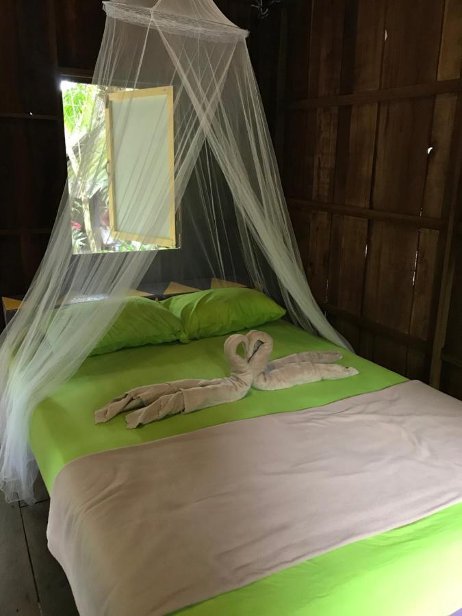 Rasta Baby Bar & Bungalows - Suitable For Young Travelers Koh Phayam Exterior photo